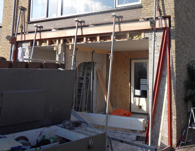 Serre uitbouw aan huis in Vlaardingen – maatwerk woonserre